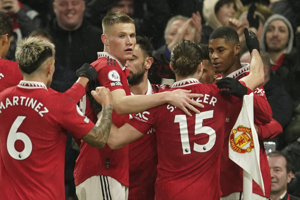 未入选曼联季前赛大名单，名记：哈里-阿马斯将被外租.